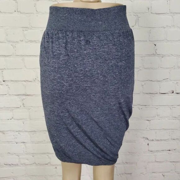 Lululemon Boulevard Bliss Skirt True Navy Blue White 6 - Picture 5 of 8